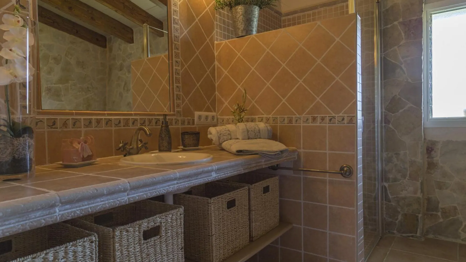 Yourhouse Es Moya Des Pins Muro